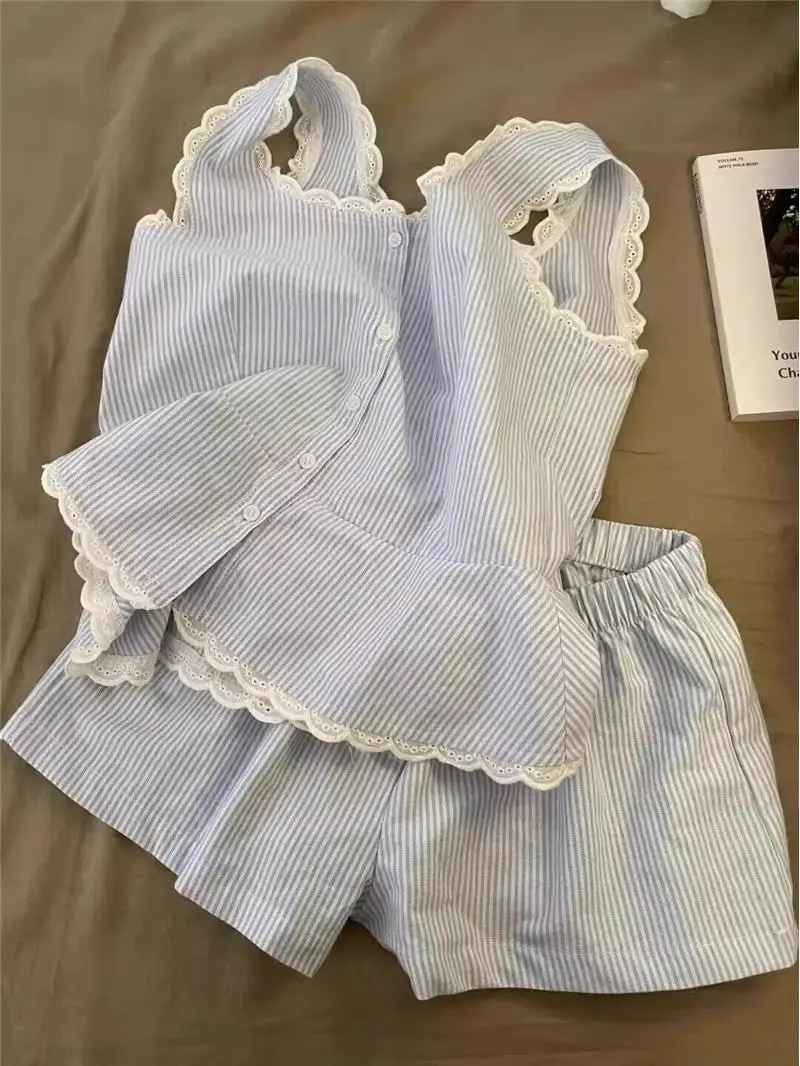 Elegant Striped Lace-Collar Pajama Set – Camisole Tank Top & Relaxed Shorts Summer Sleepwear