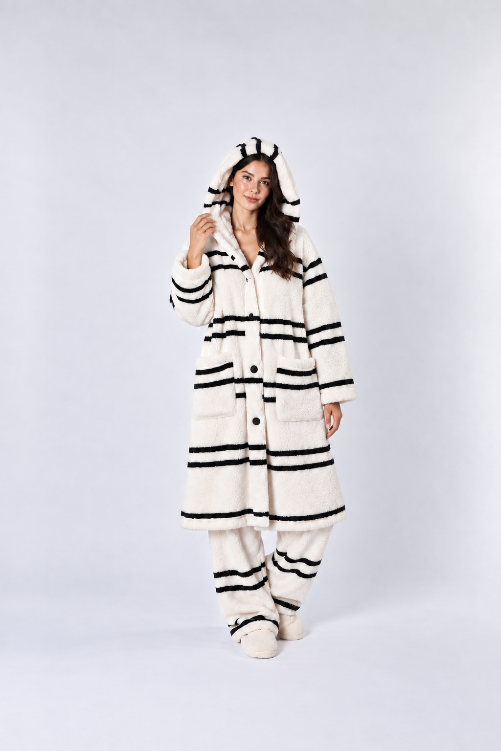 Cozy Fleece Hooded Nightgown Robe – Warm Plush Sleepwear