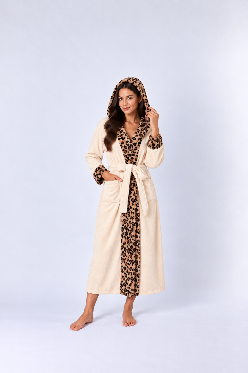 Women’s Cozy Hooded Leopard Trim Flannel Robe – Soft Warm Long Bathrobe