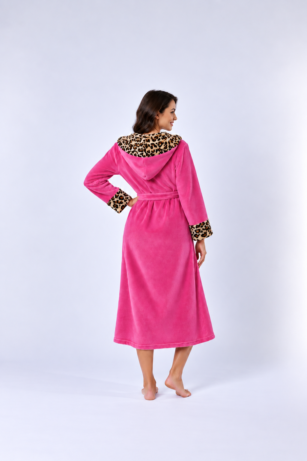 Women’s Cozy Hooded Leopard Trim Flannel Robe – Soft Warm Long Bathrobe