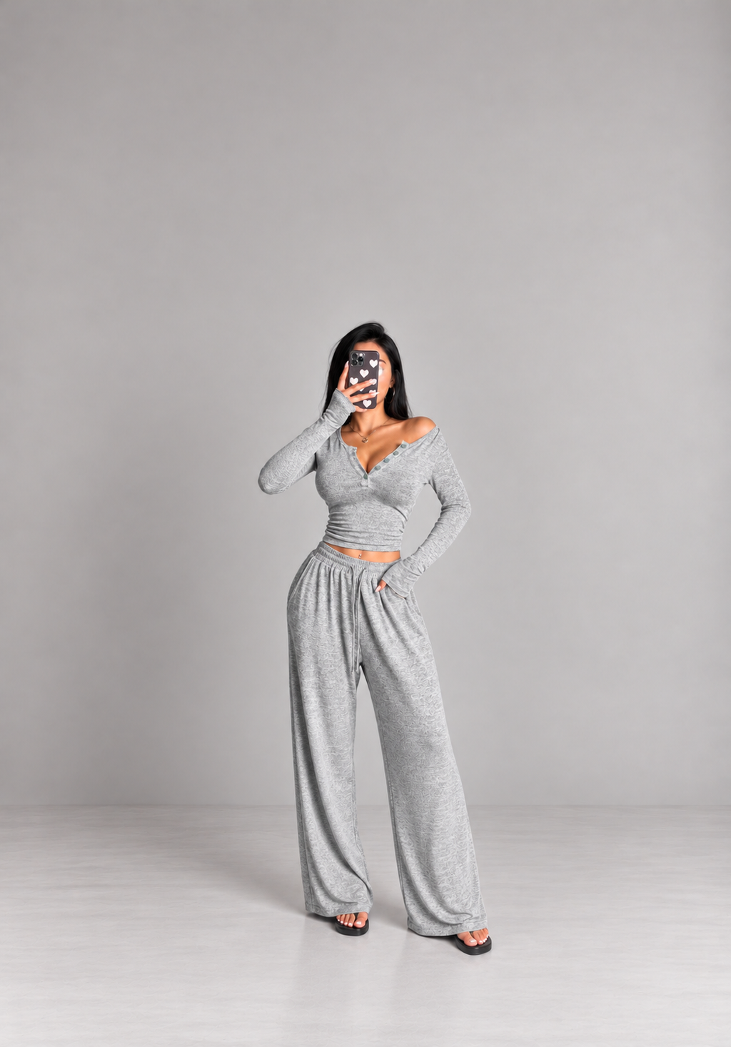 Women’s V-Neck Lounge Set – Long Sleeve Top & Relaxed Pants