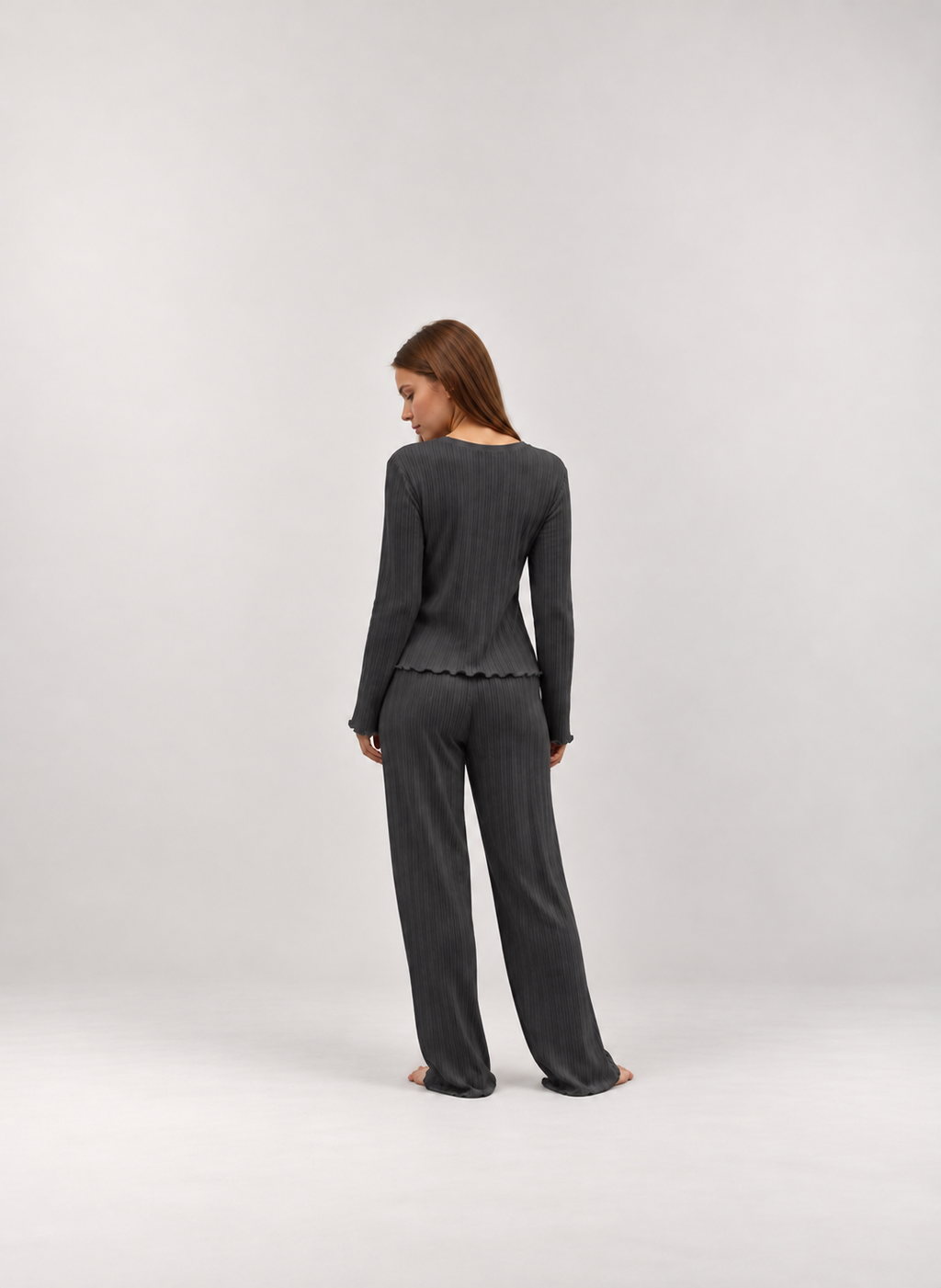 Women's Ribbed Lounge Set with Ruffle-Hem Pants